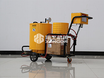 翔工手扶瀝青灌縫機(jī)，您的路面養(yǎng)護(hù)“專家”