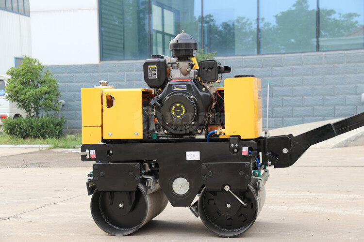 多雨時(shí)節(jié)，手扶壓路機(jī)漆面的維護(hù)保養(yǎng)可得做到位