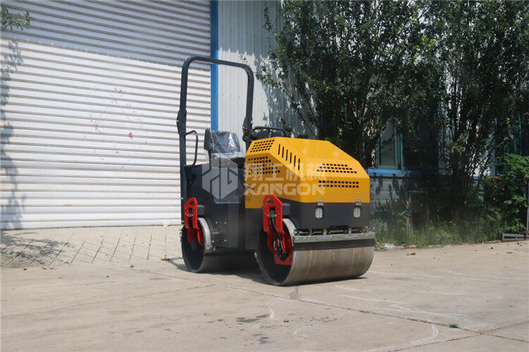 壓路機廠家告訴您如何鑒別壓路機產(chǎn)品的優(yōu)良